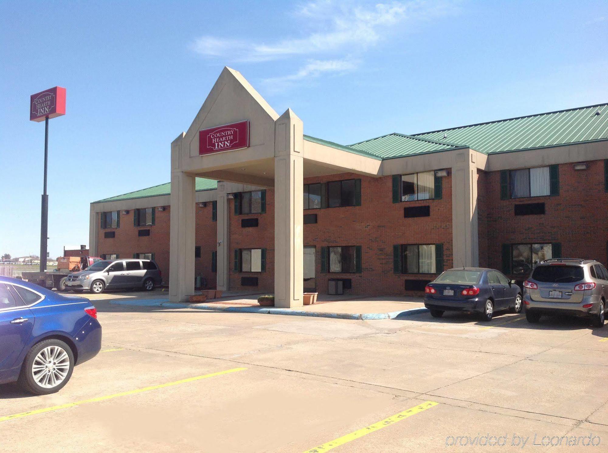 Travel Inn And Suites Sikeston Exterior photo